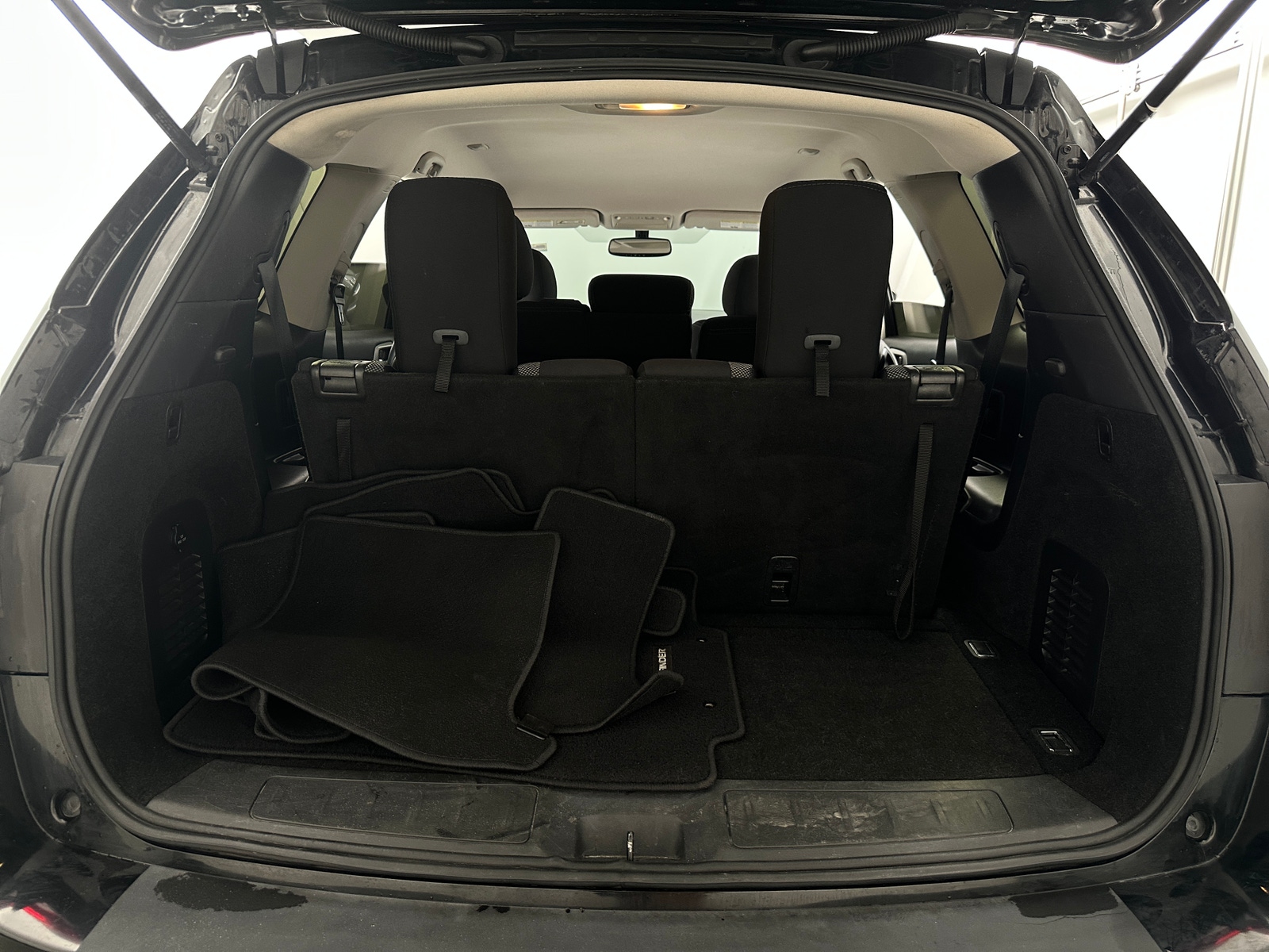 Thumbnail: 2019 Nissan Pathfinder - 7