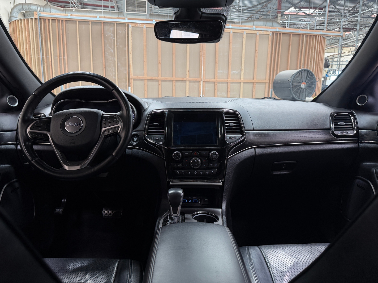 Thumbnail: 2020 Jeep Grand Cherokee - 2