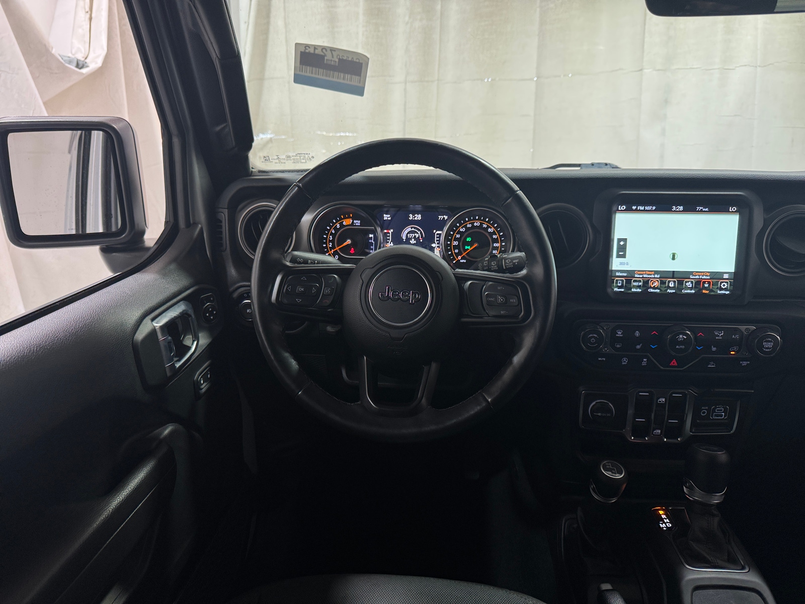 Thumbnail: 2022 Jeep Wrangler - 5