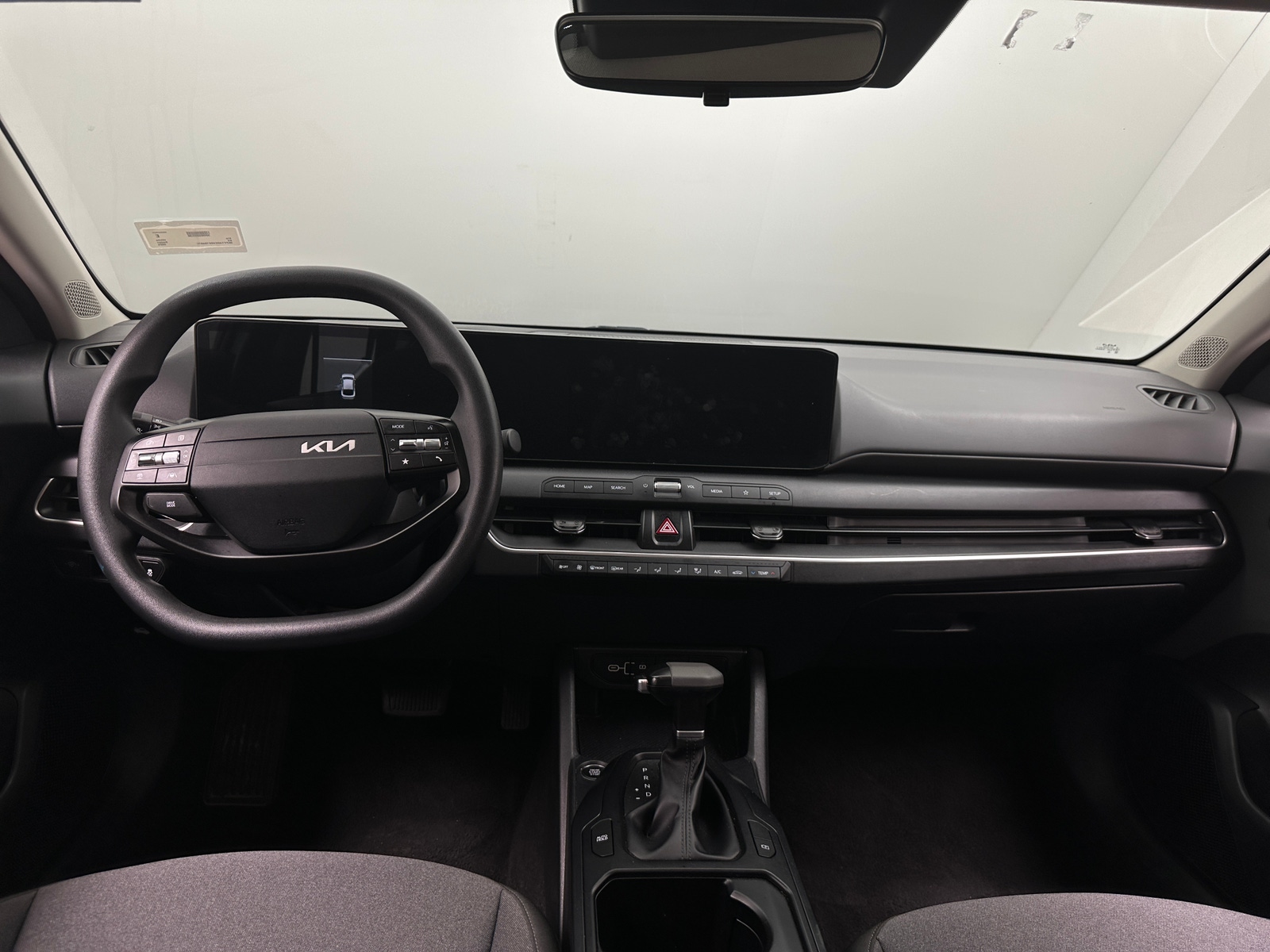 Thumbnail: 2025 Kia K4 - 3