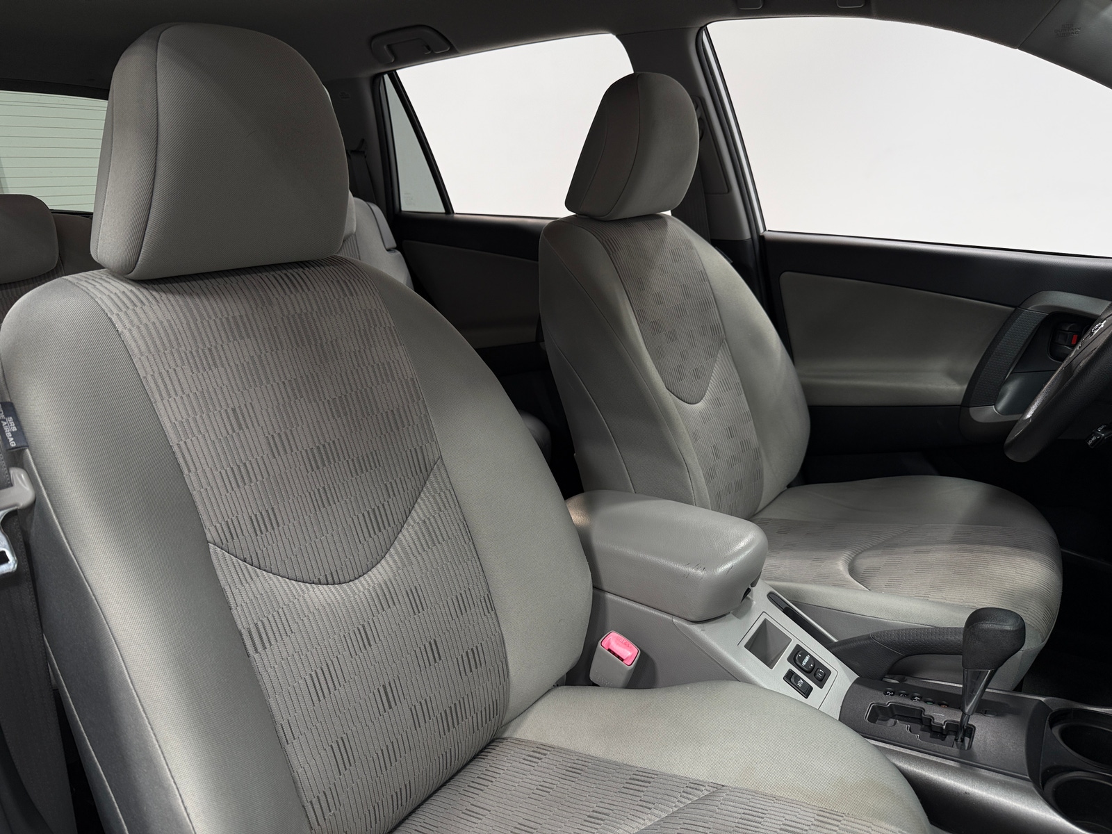Thumbnail: 2011 Toyota RAV4 - 2