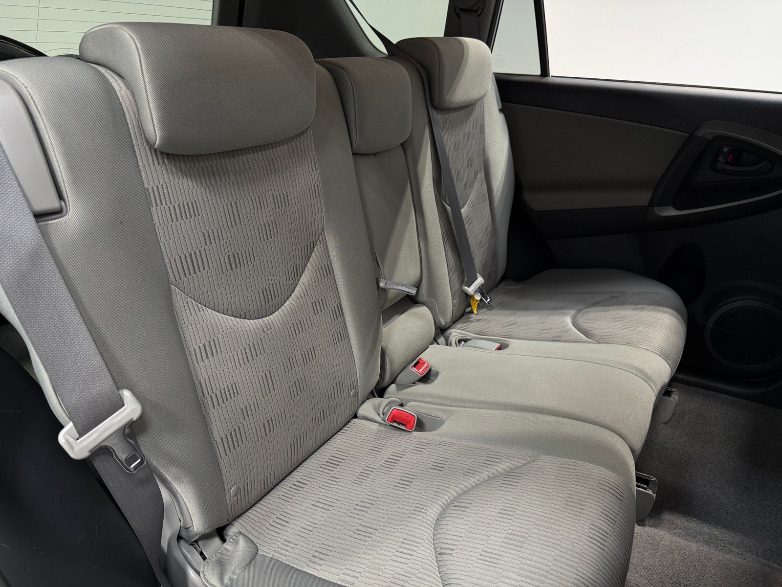 Thumbnail: 2011 Toyota RAV4 - 6