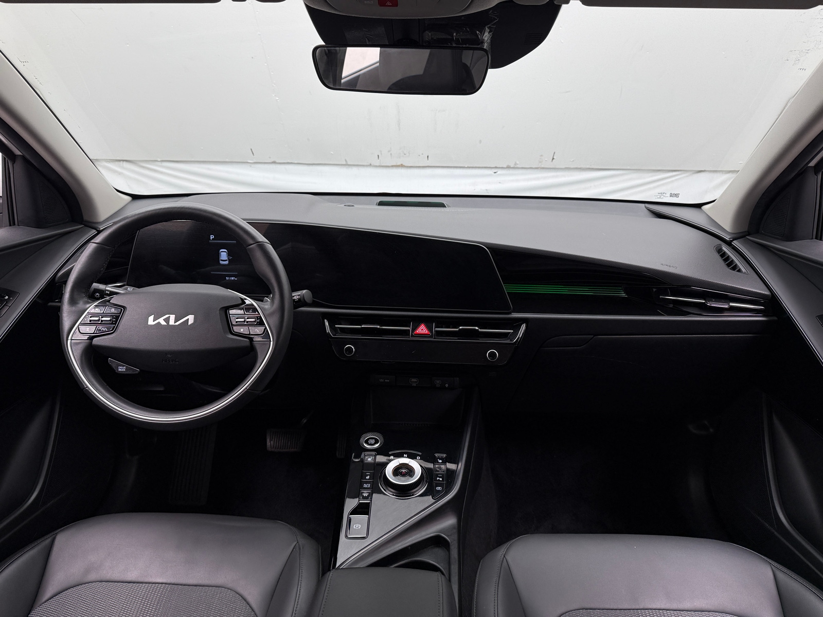 Thumbnail: 2023 Kia Niro - 2