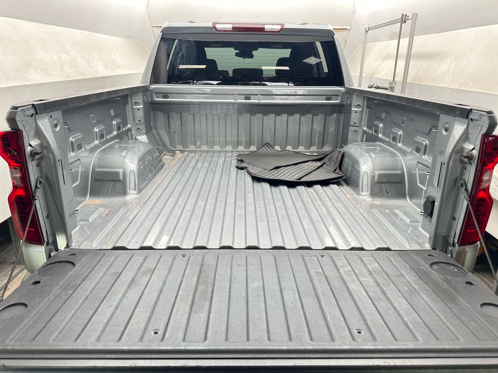 Thumbnail: 2026 Chevrolet Silverado 1500 - 7