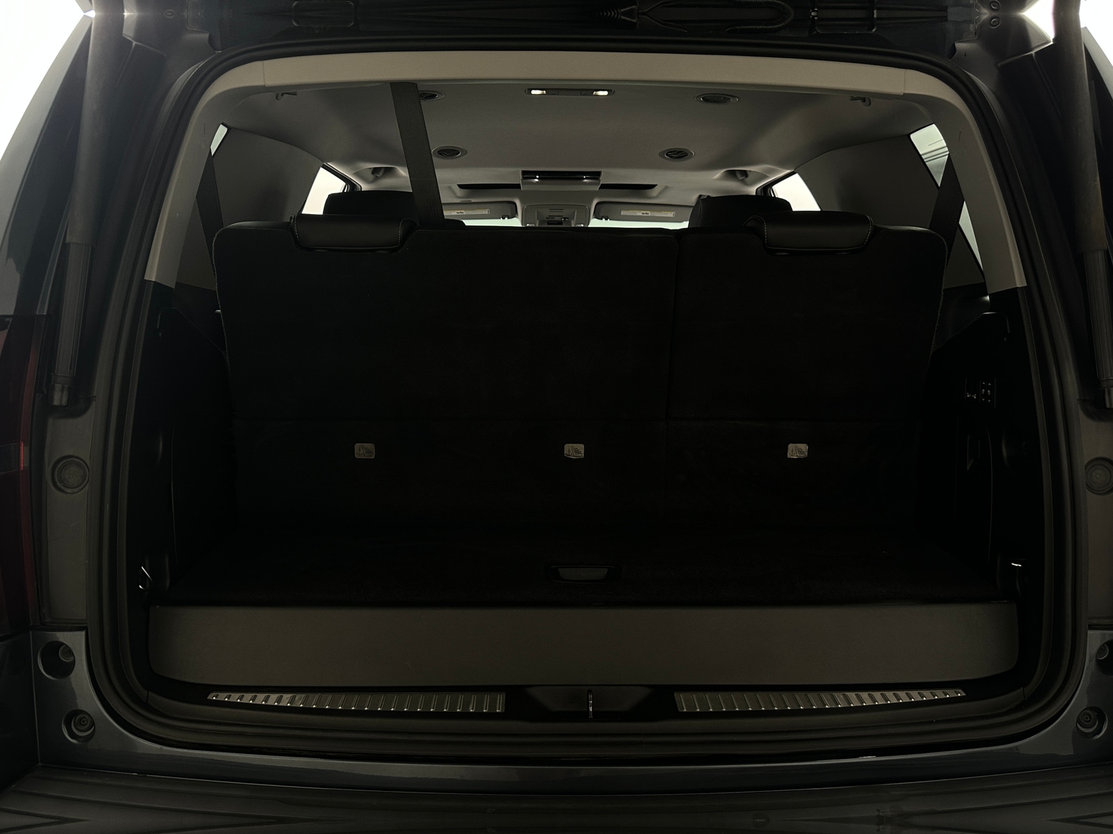 Thumbnail: 2020 Chevrolet Tahoe - 6
