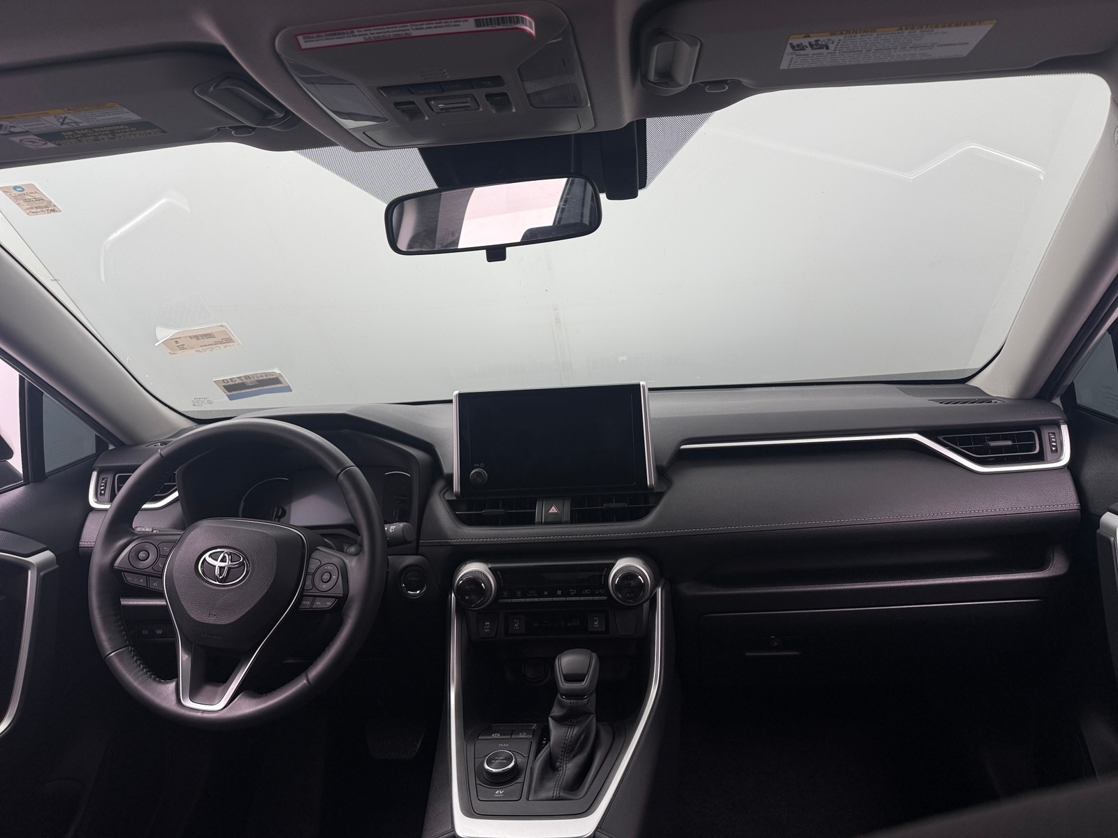 Thumbnail: 2023 Toyota RAV4 - 3
