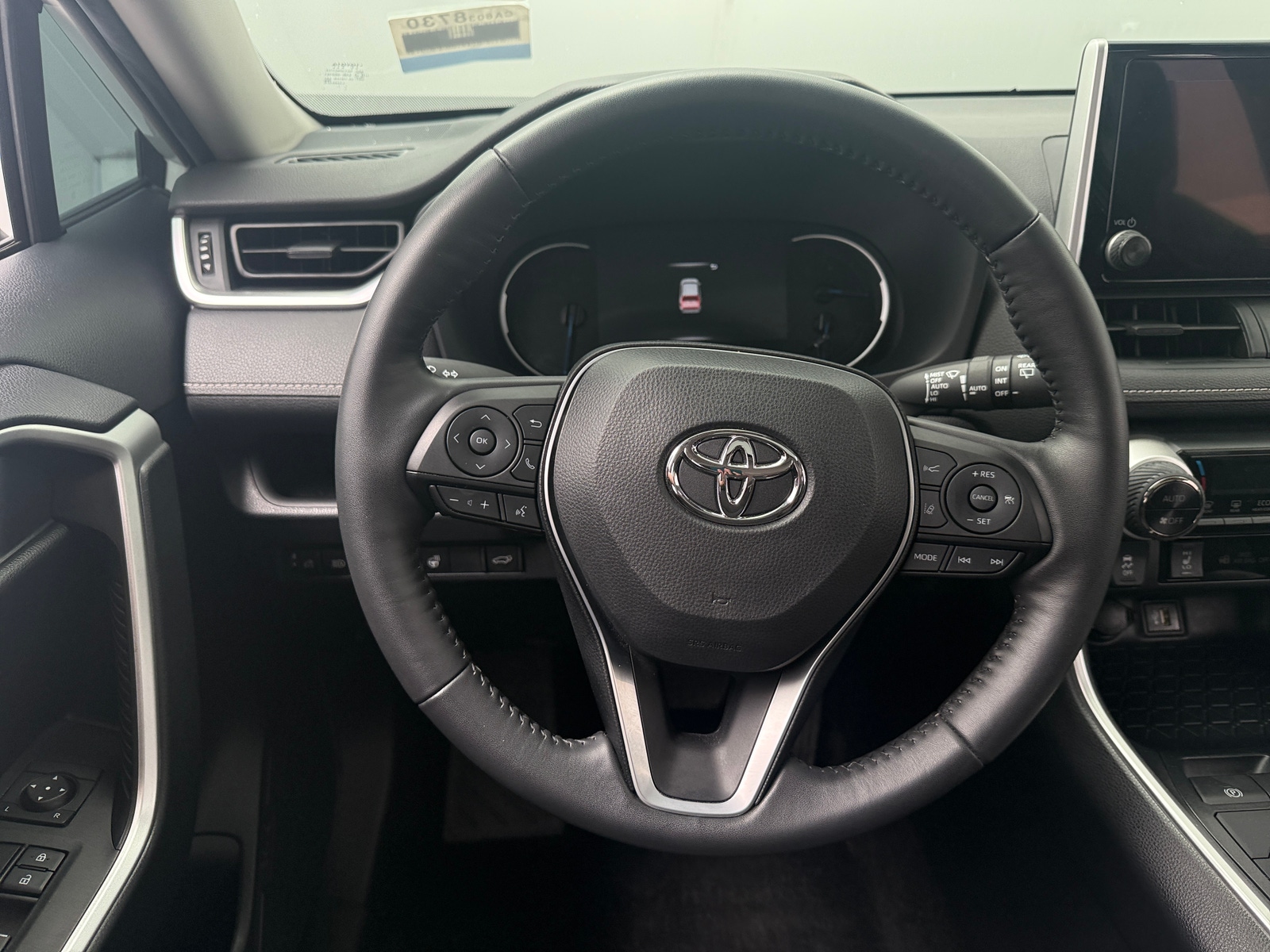 Thumbnail: 2023 Toyota RAV4 - 5