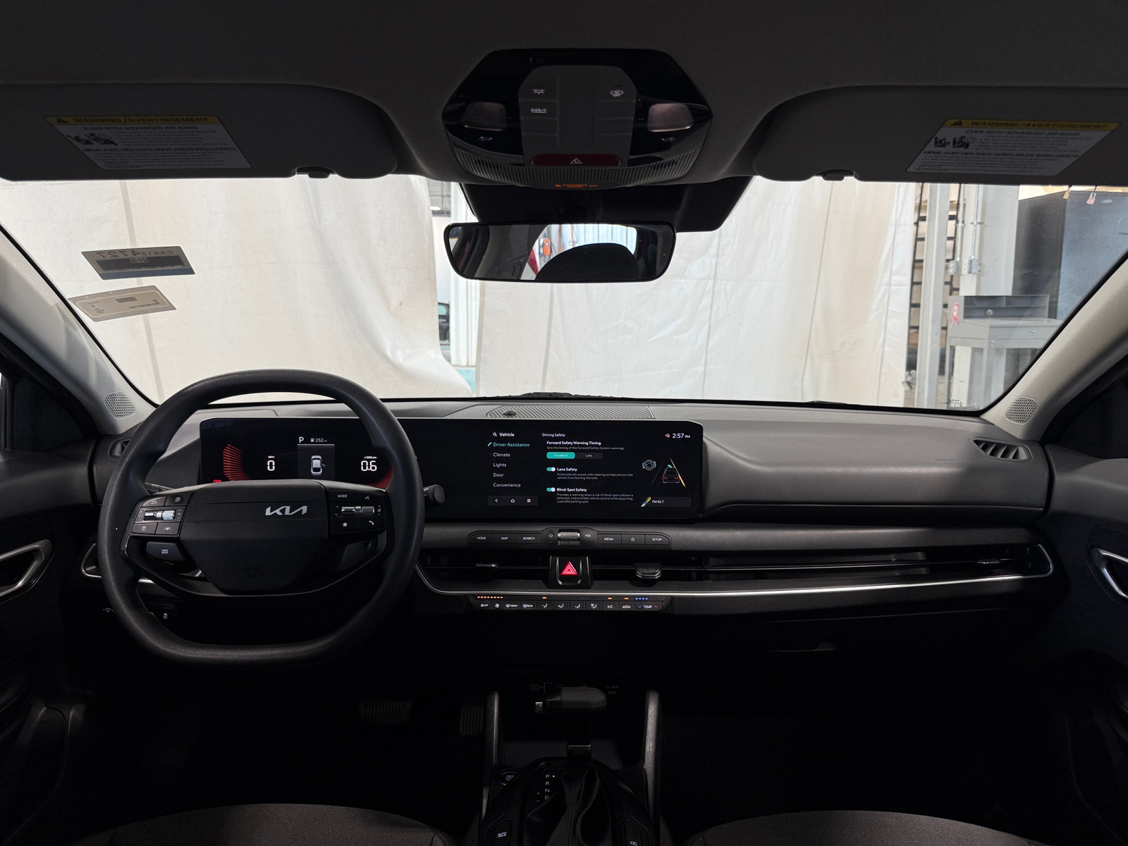 Thumbnail: 2025 Kia K4 - 3