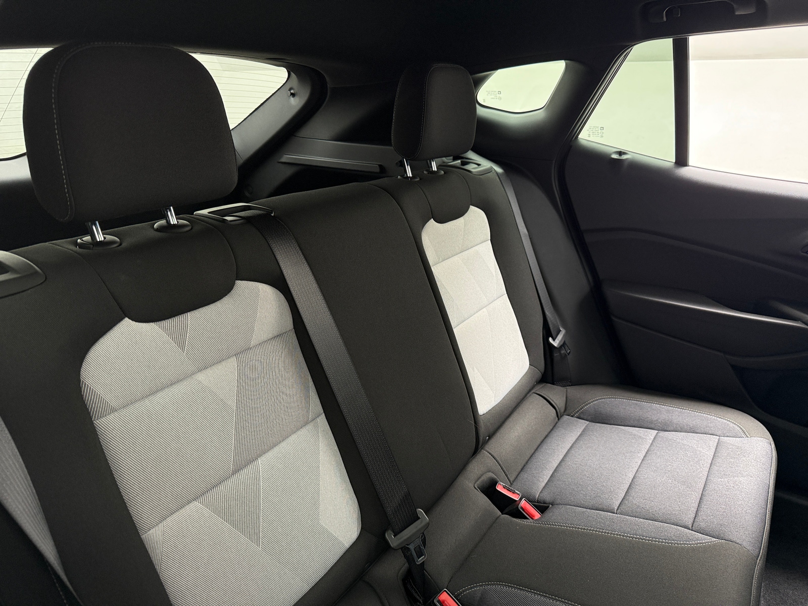 Thumbnail: 2024 Chevrolet Trax - 6