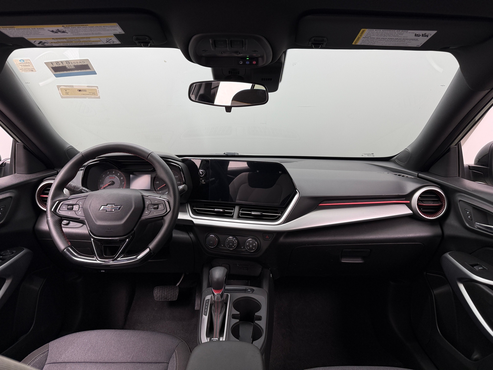 Thumbnail: 2024 Chevrolet Trax - 3