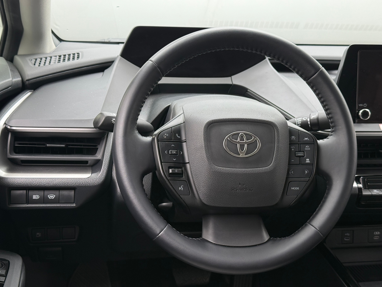 Thumbnail: 2023 Toyota Prius - 5