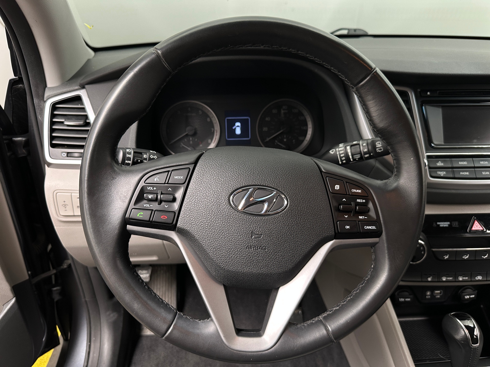 Thumbnail: 2017 Hyundai Tucson - 5