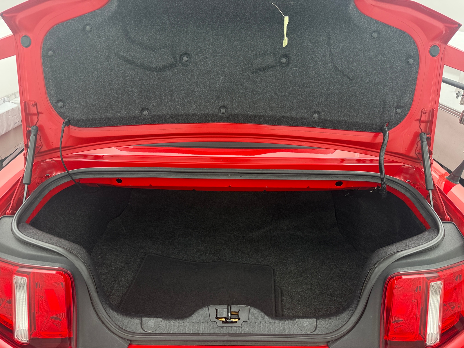 Thumbnail: 2012 Ford Mustang - 6