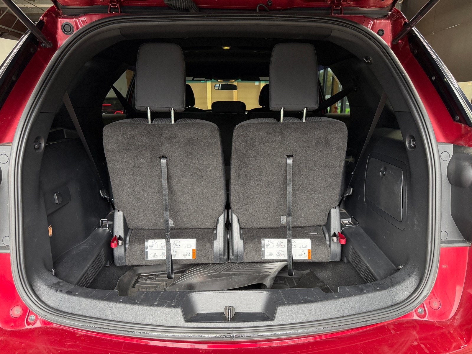 Thumbnail: 2016 Ford Explorer - 7