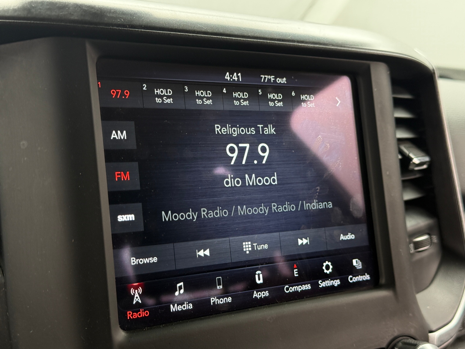 Thumbnail: 2019 RAM 1500 - 4