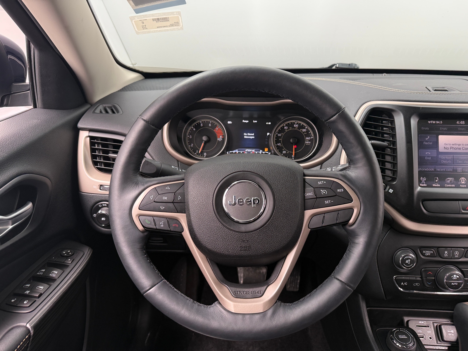 Thumbnail: 2016 Jeep Cherokee - 4