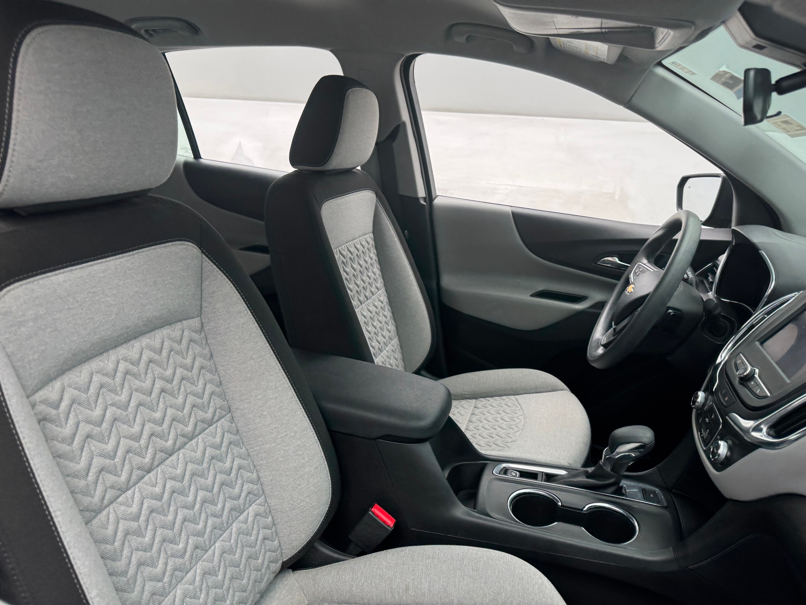 Thumbnail: 2023 Chevrolet Equinox - 2