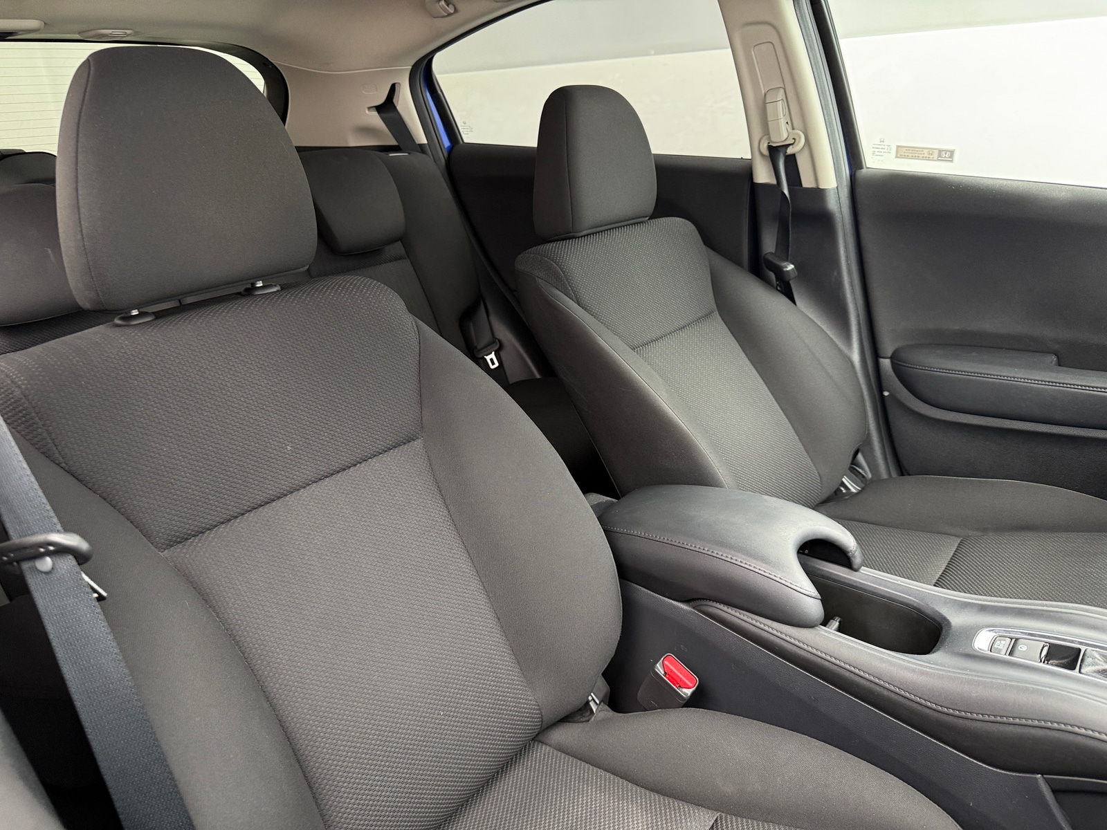 Thumbnail: 2018 Honda HR-V - 2
