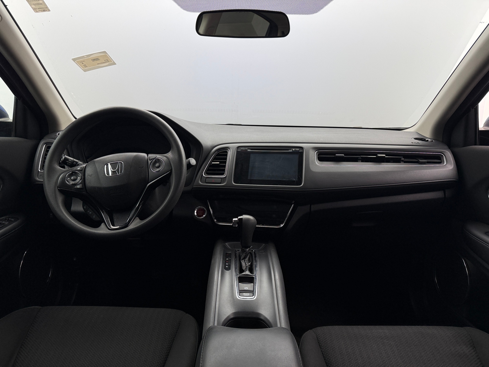 Thumbnail: 2018 Honda HR-V - 3