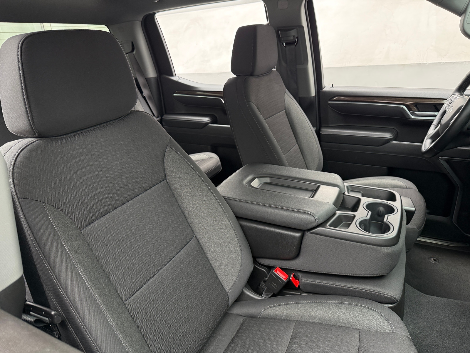 Thumbnail: 2026 Chevrolet Silverado 1500 - 2