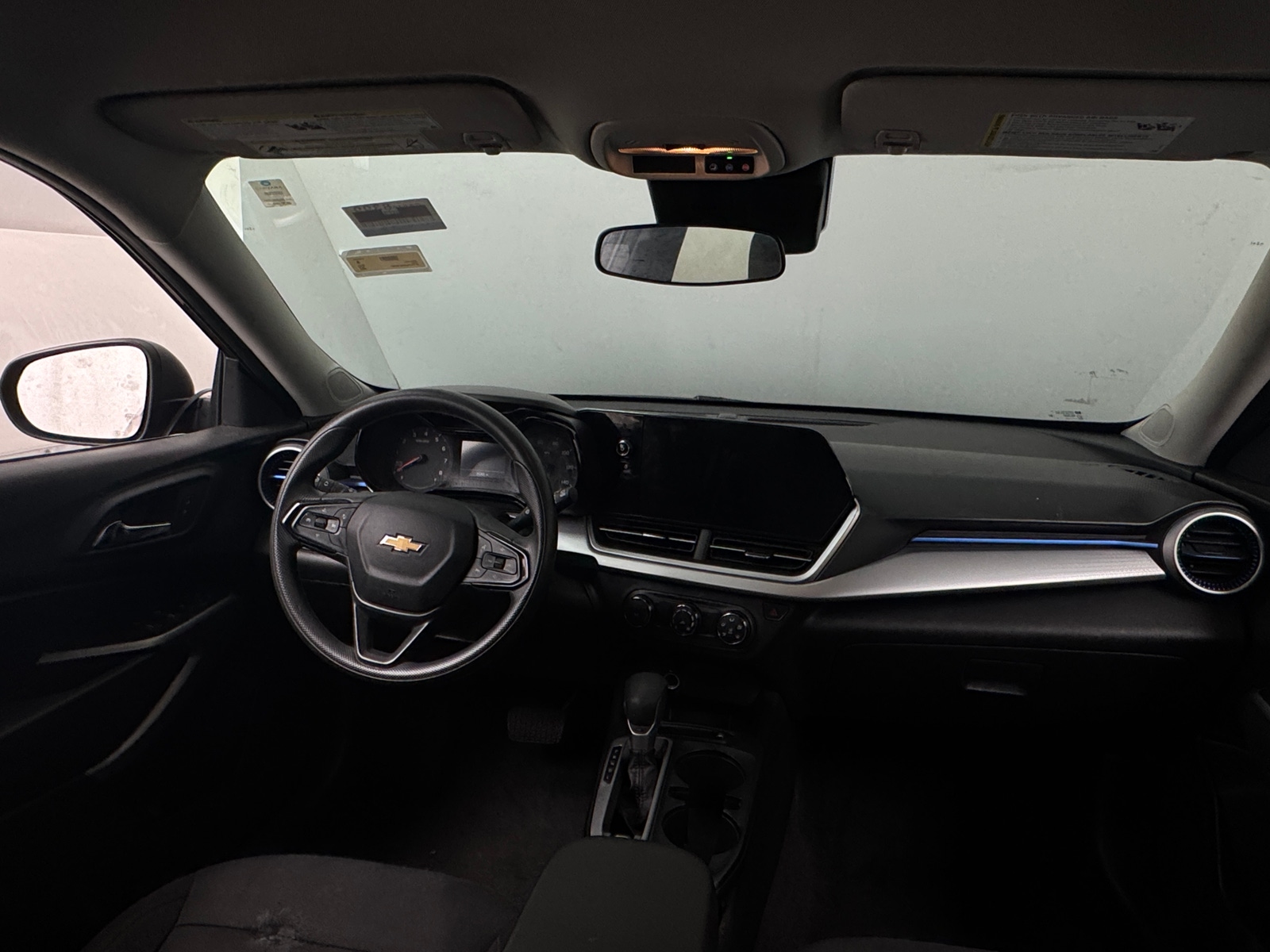 Thumbnail: 2024 Chevrolet Trax - 3