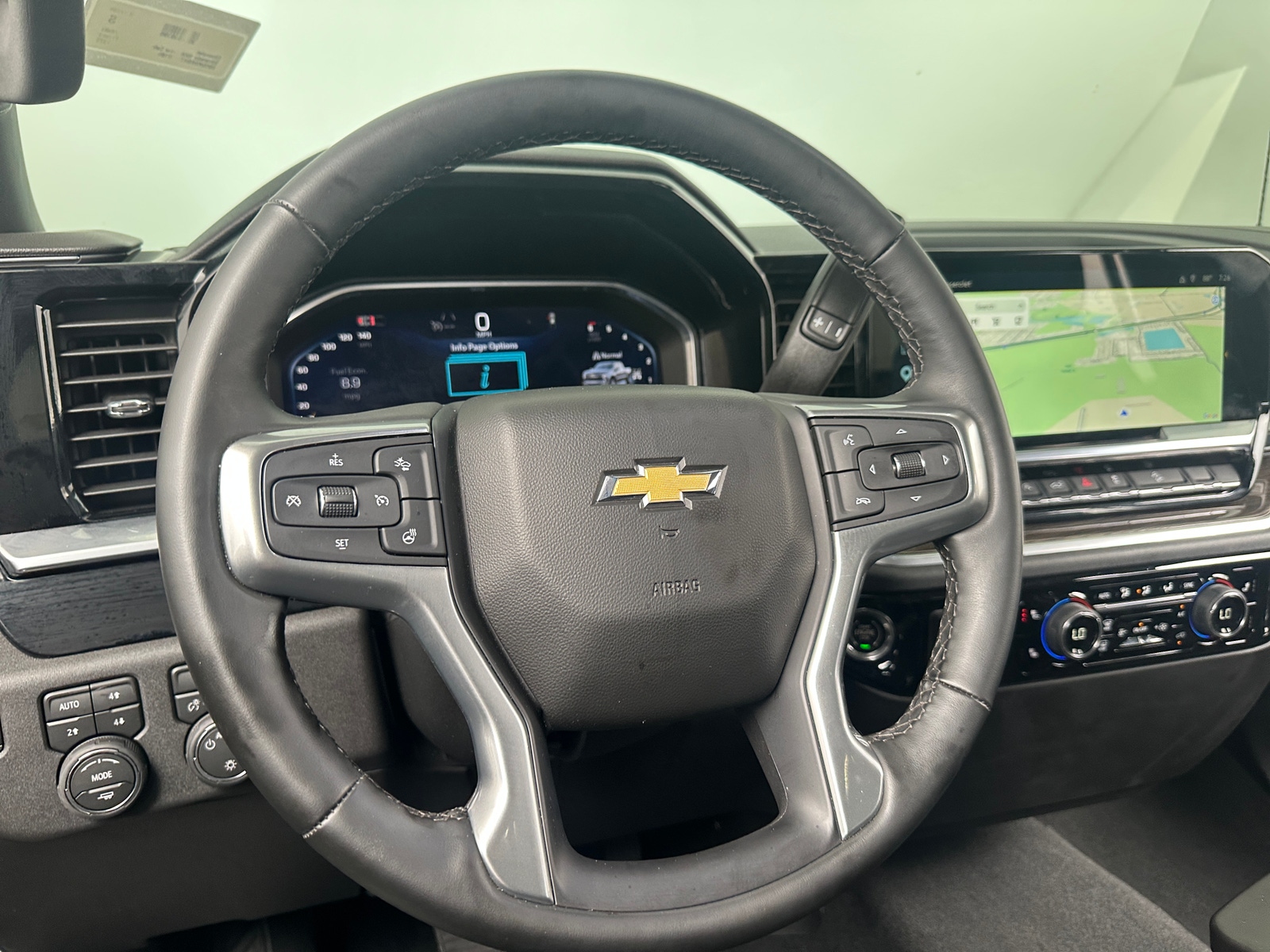 Thumbnail: 2026 Chevrolet Silverado 1500 - 5