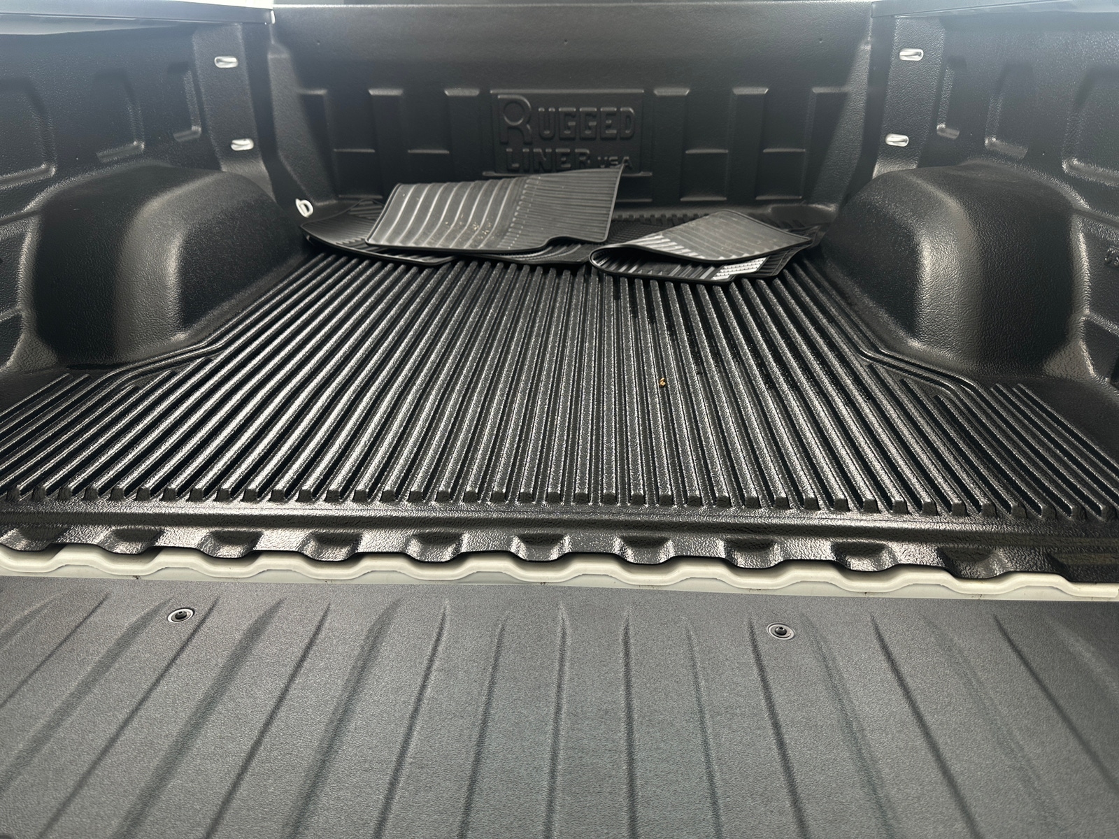 Thumbnail: 2026 Chevrolet Silverado 1500 - 7