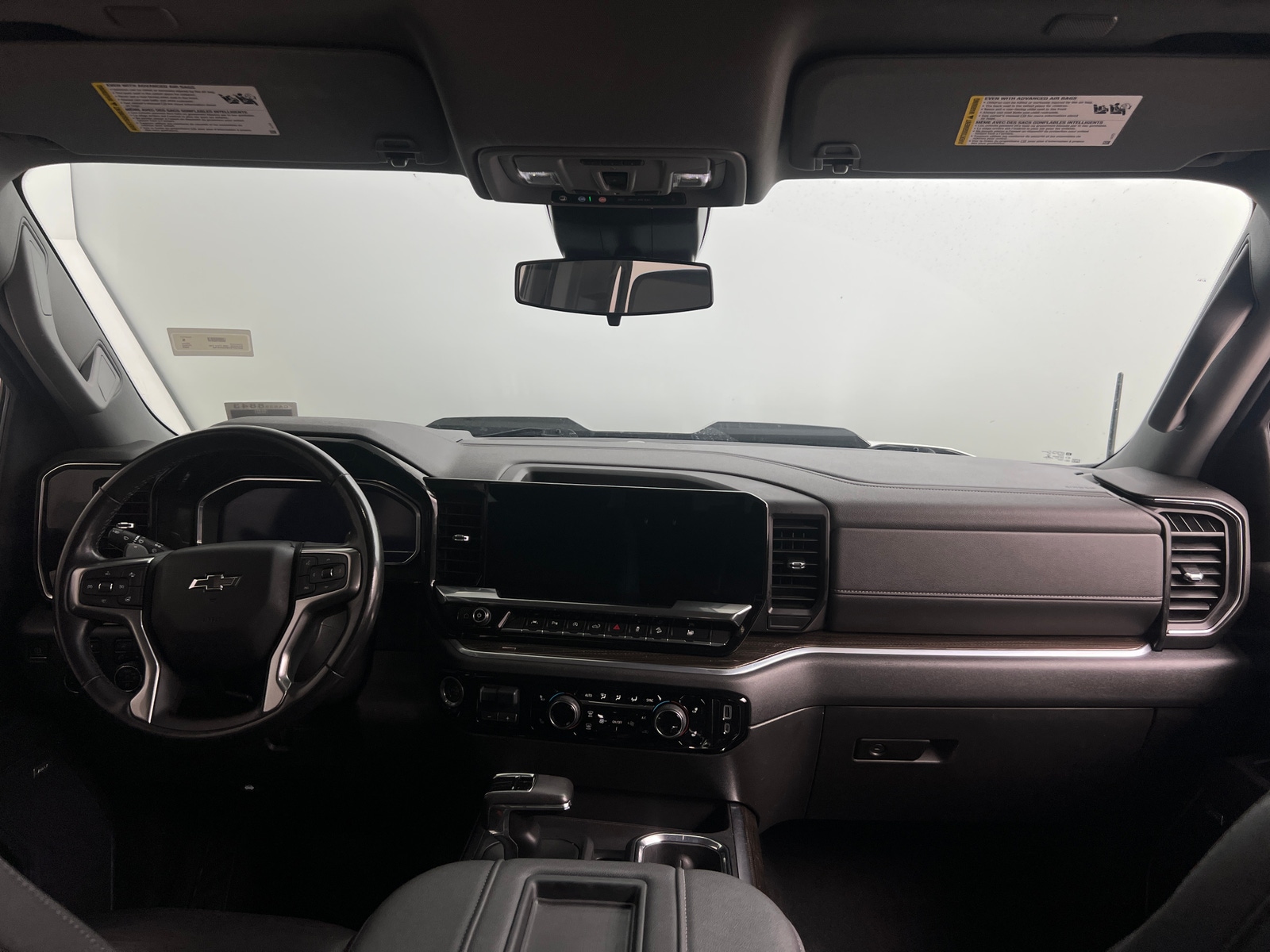 Thumbnail: 2022 Chevrolet Silverado 1500 - 3