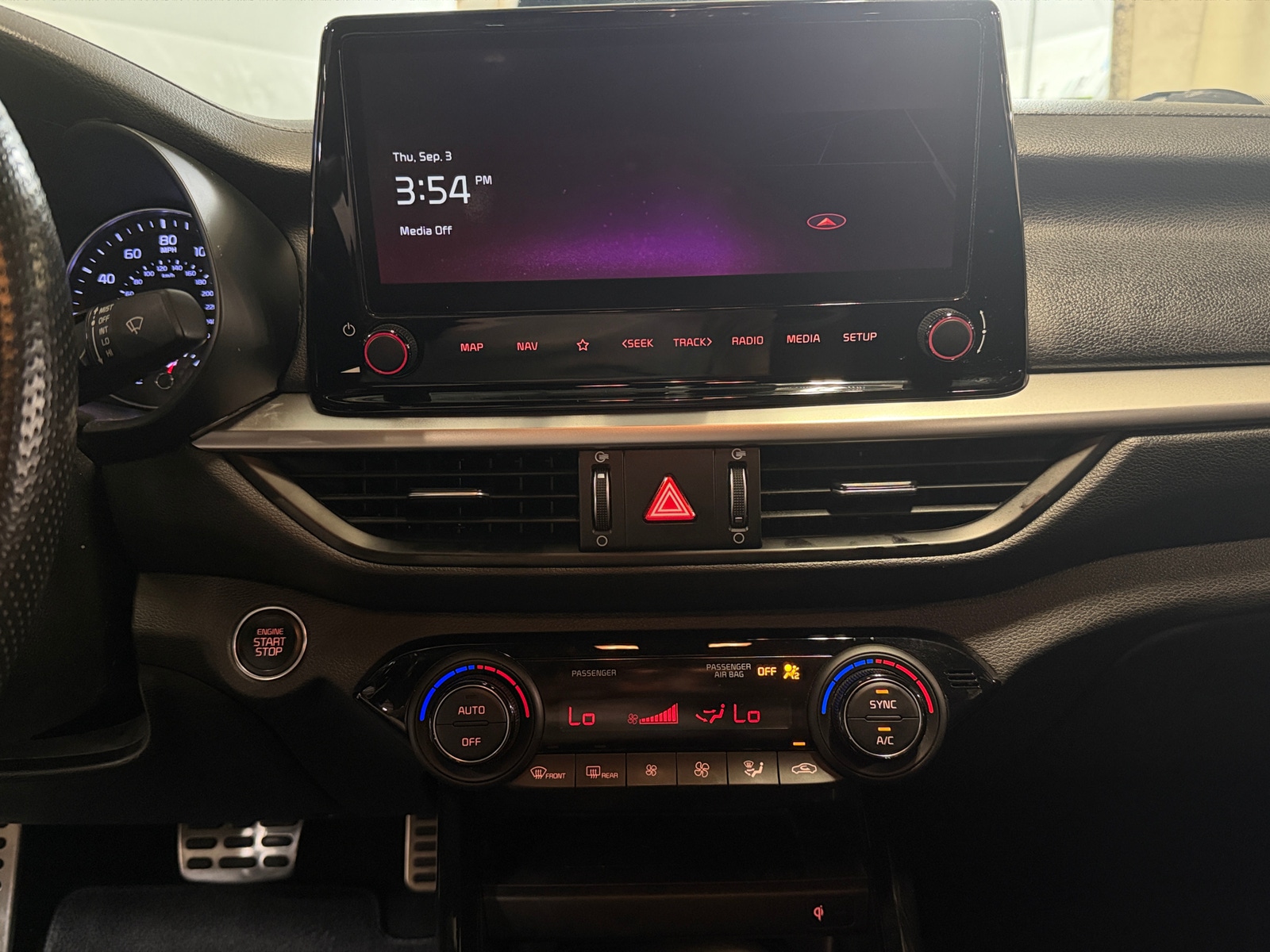 Thumbnail: 2023 Kia Forte - 3