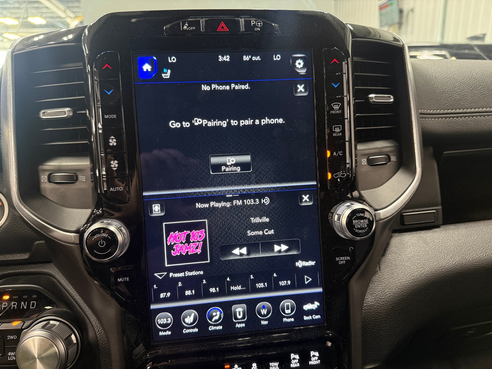 Thumbnail: 2020 RAM 1500 - 3