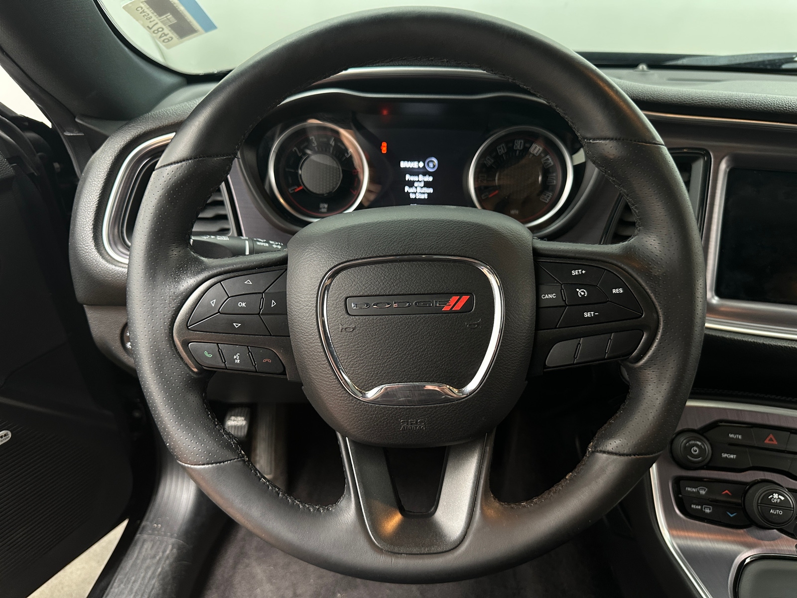 Thumbnail: 2018 Dodge Challenger - 4