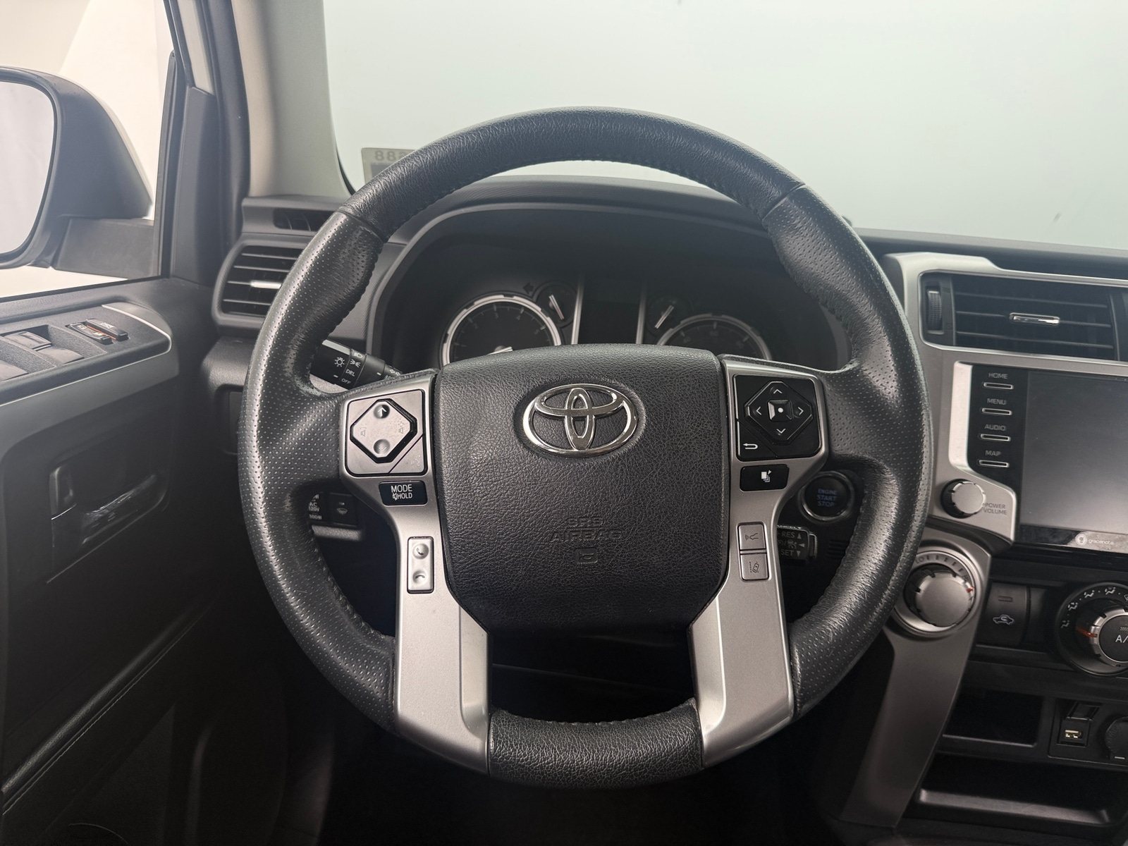 Thumbnail: 2022 Toyota 4Runner - 5