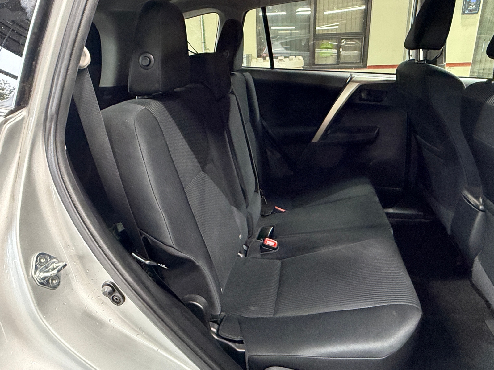 Thumbnail: 2015 Toyota RAV4 - 6
