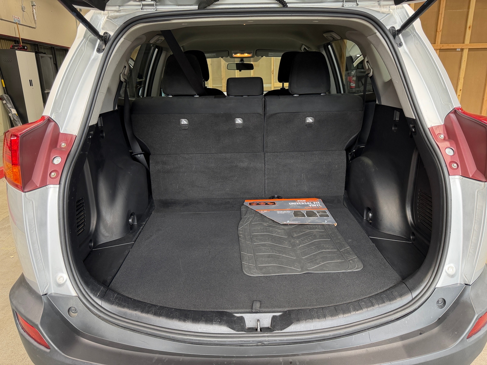 Thumbnail: 2015 Toyota RAV4 - 7