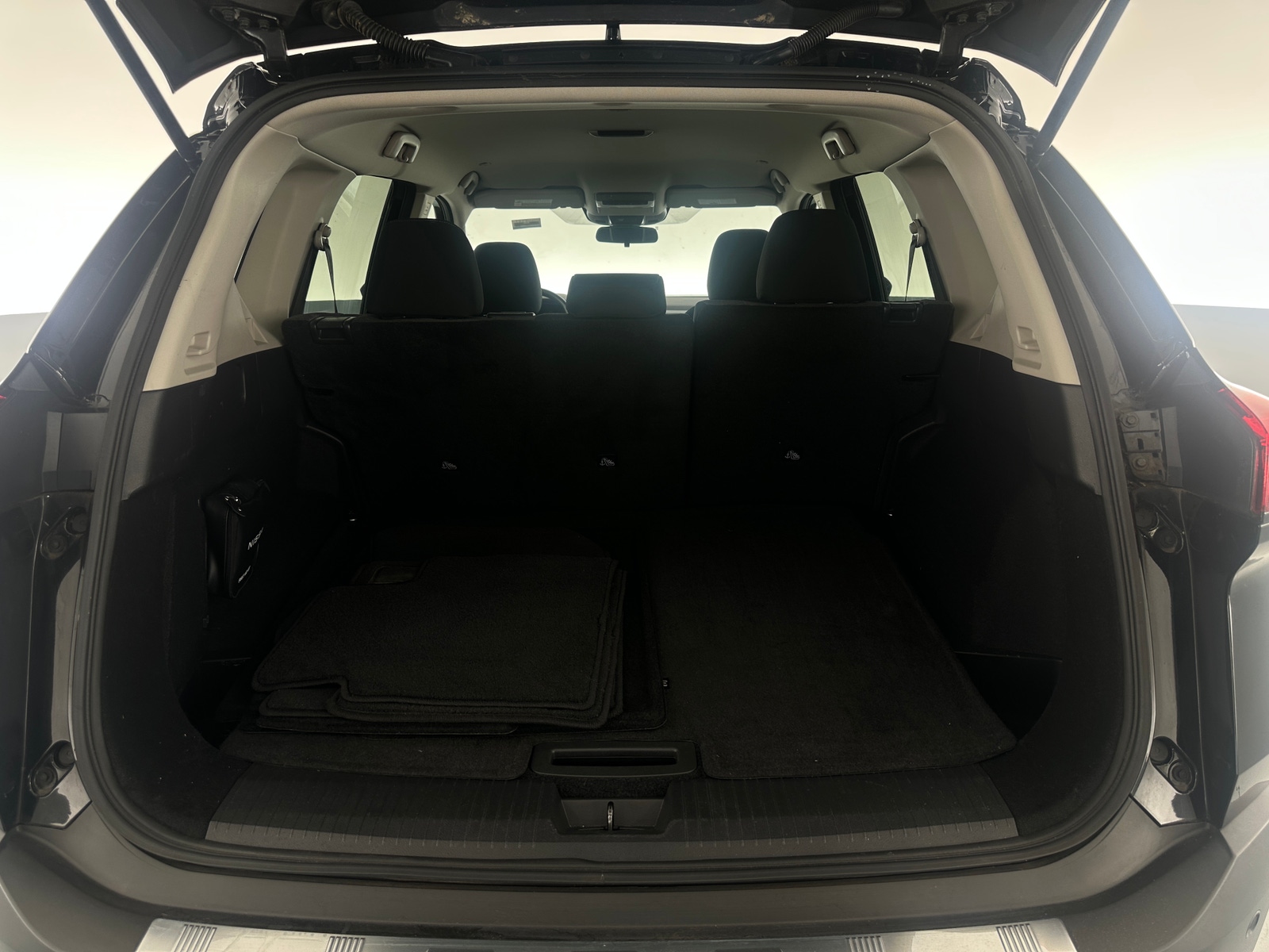 Thumbnail: 2023 Nissan Rogue - 7