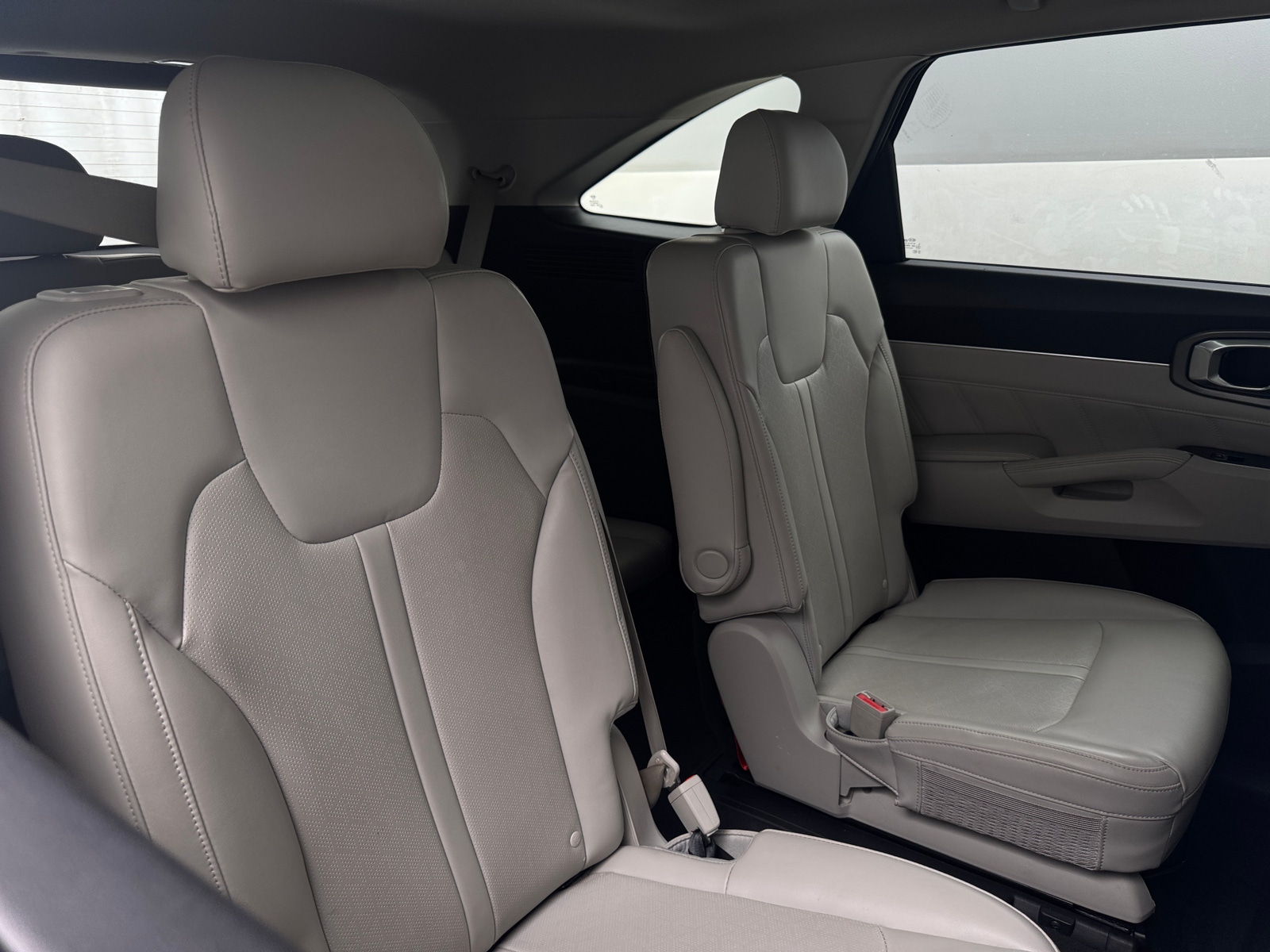 Thumbnail: 2021 Kia Sorento - 5