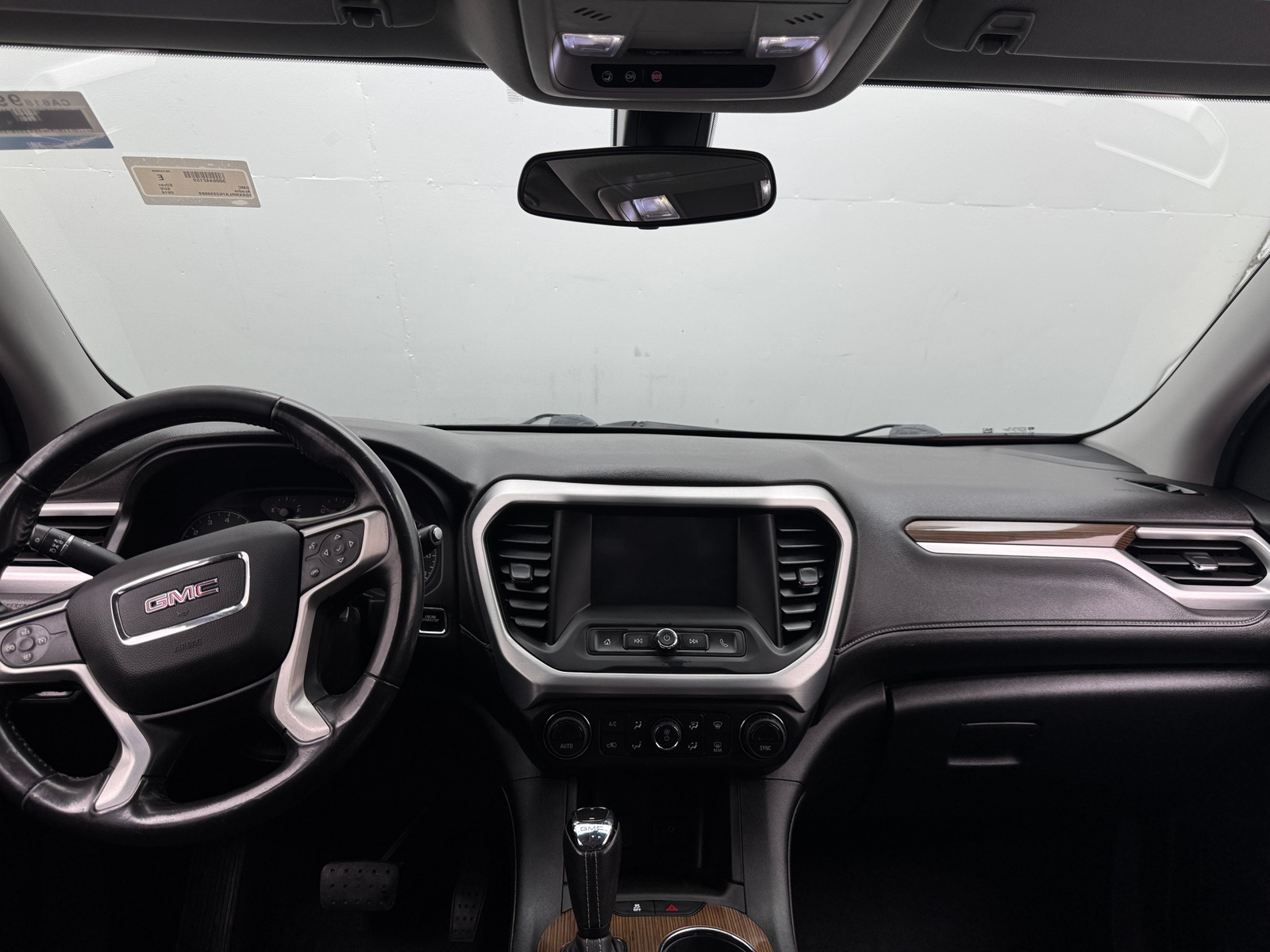 Thumbnail: 2019 GMC Acadia - 3