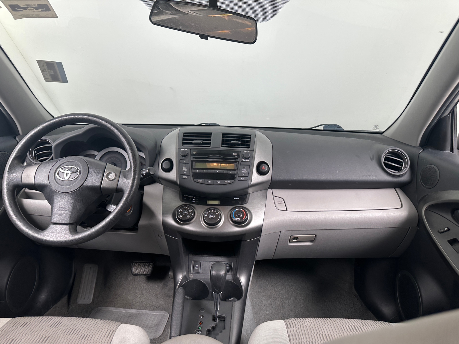 Thumbnail: 2011 Toyota RAV4 - 3