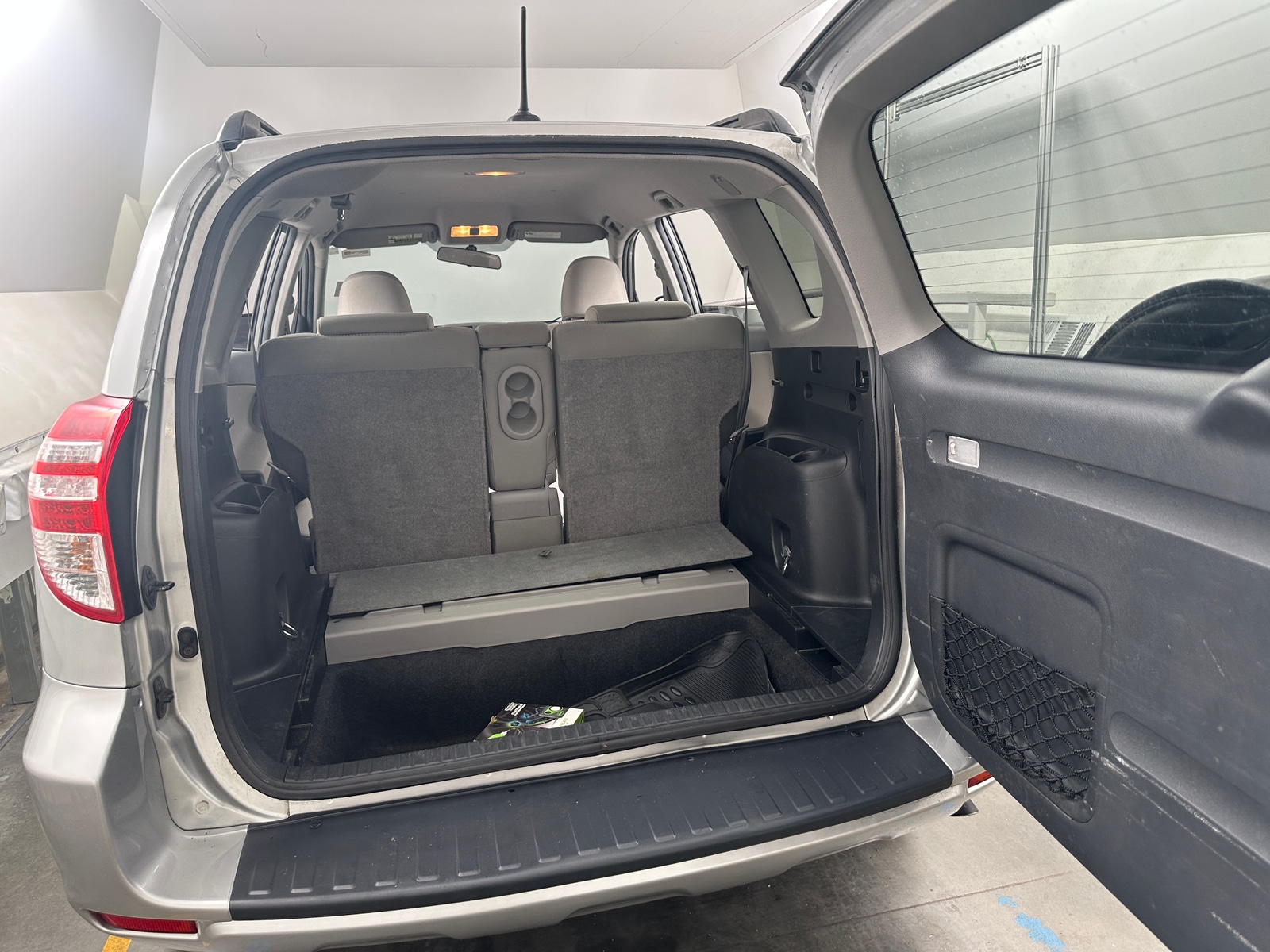 Thumbnail: 2011 Toyota RAV4 - 7