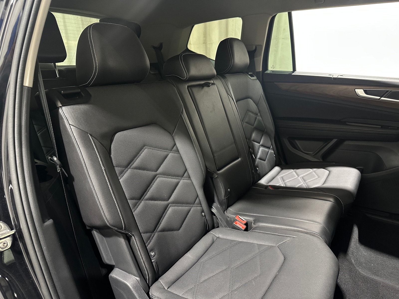 Thumbnail: 2026 Volkswagen Atlas - 5