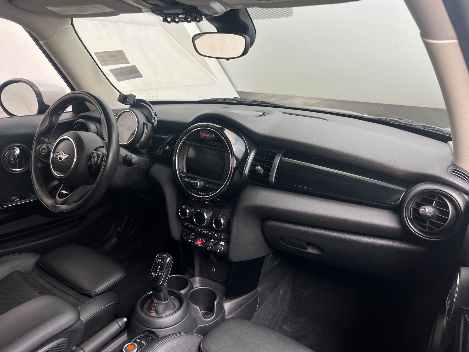 Thumbnail: 2020 MINI Cooper Hardtop - 2