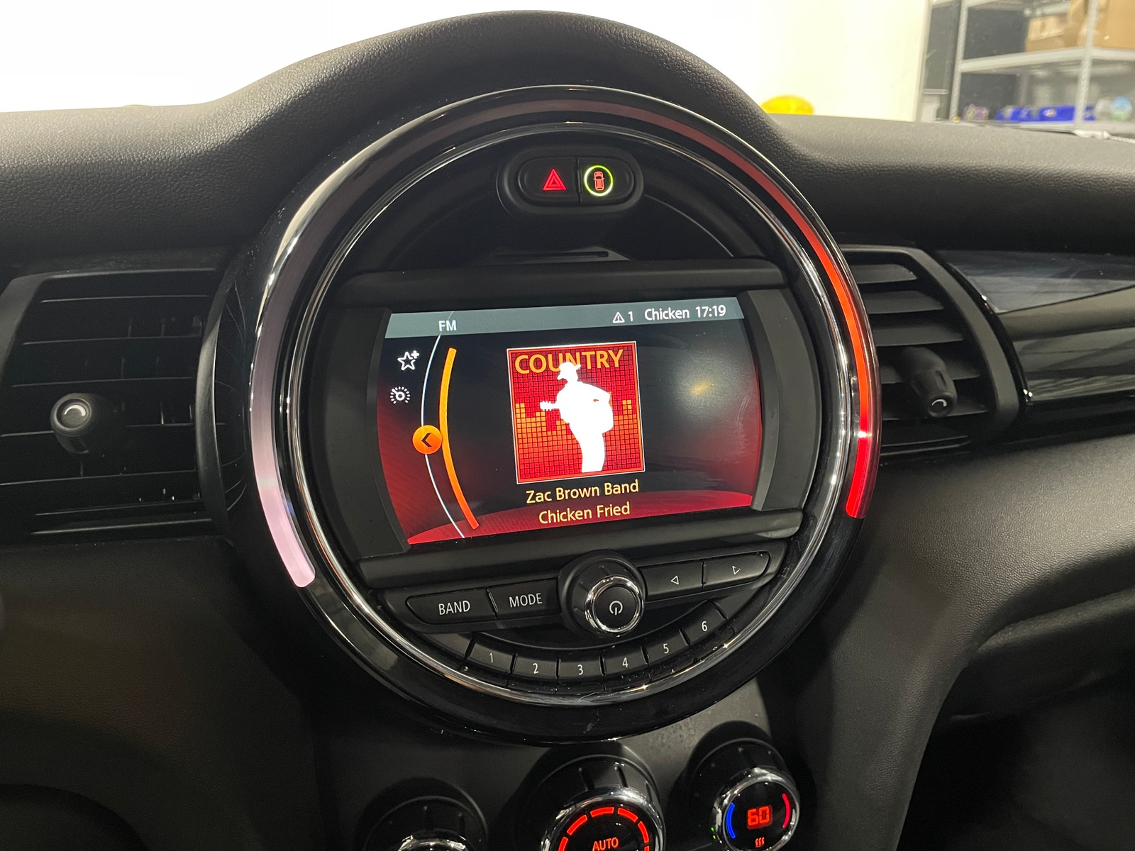 Thumbnail: 2020 MINI Cooper Hardtop - 3