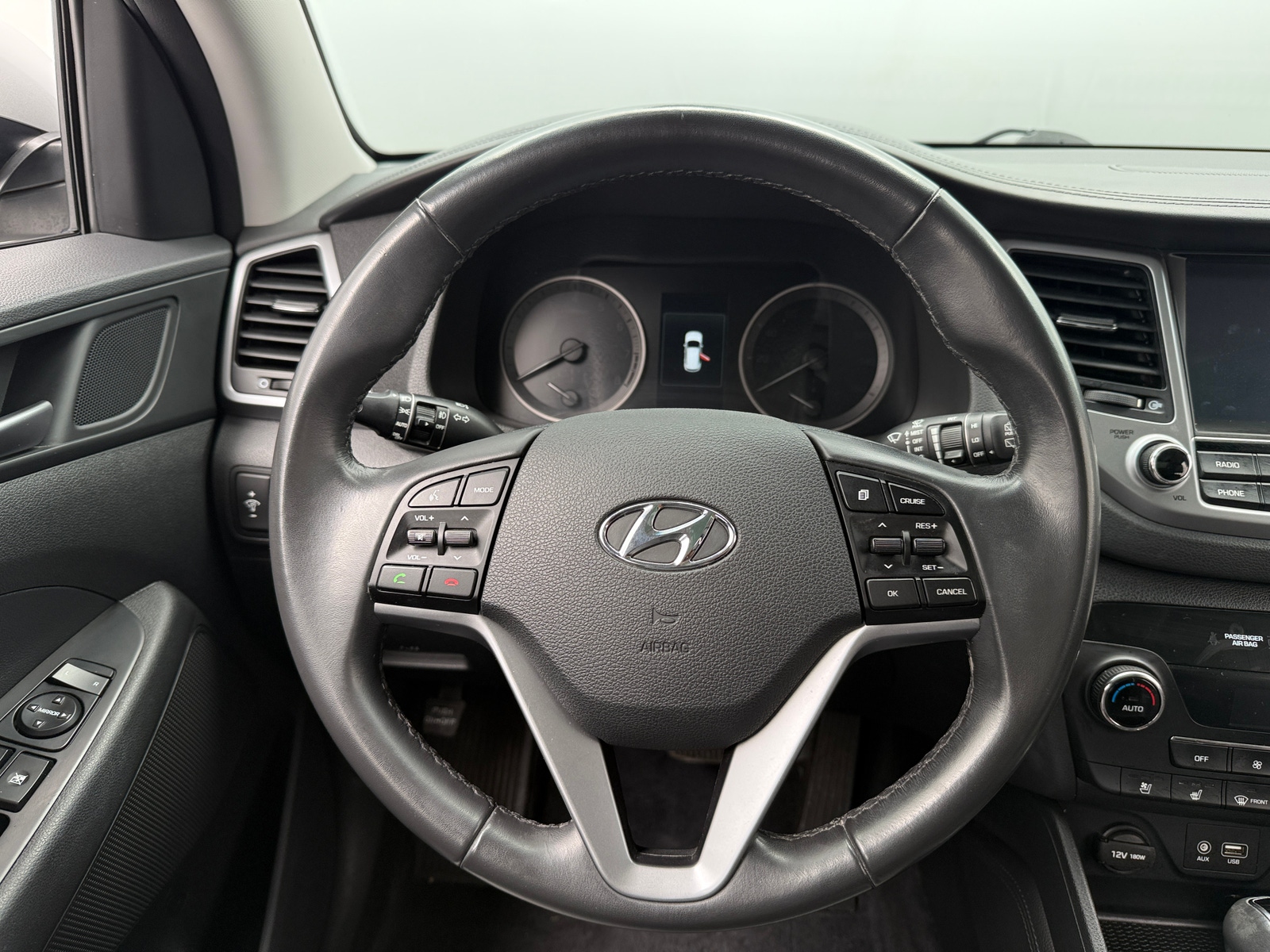 Thumbnail: 2016 Hyundai Tucson - 5