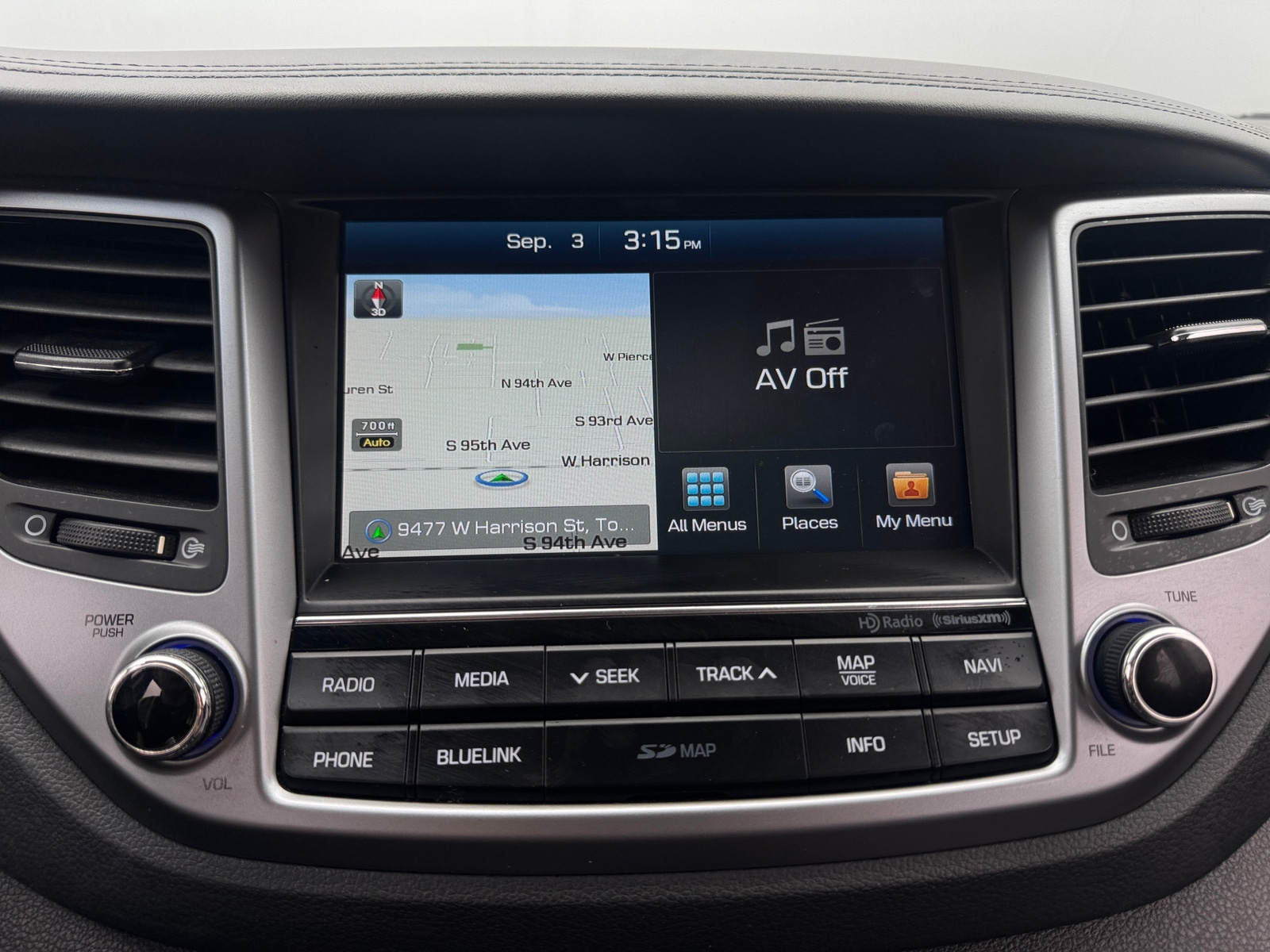Thumbnail: 2016 Hyundai Tucson - 4