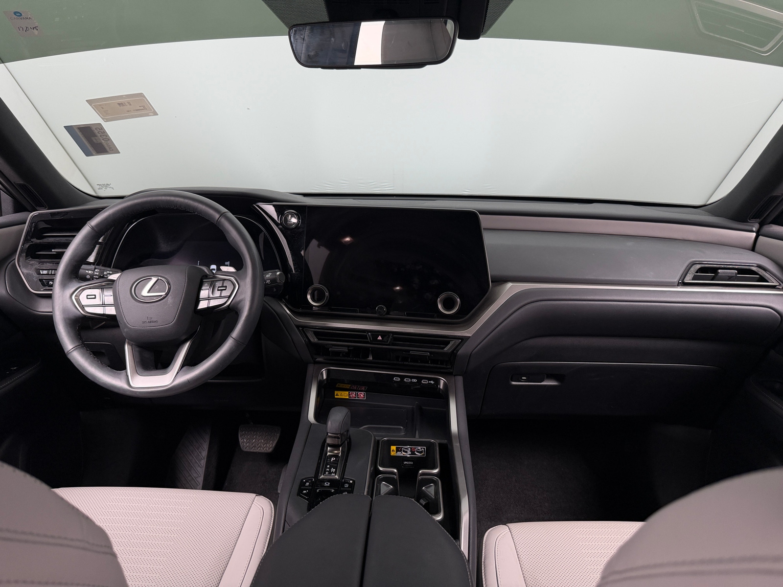 Thumbnail: 2026 Lexus TX - 3