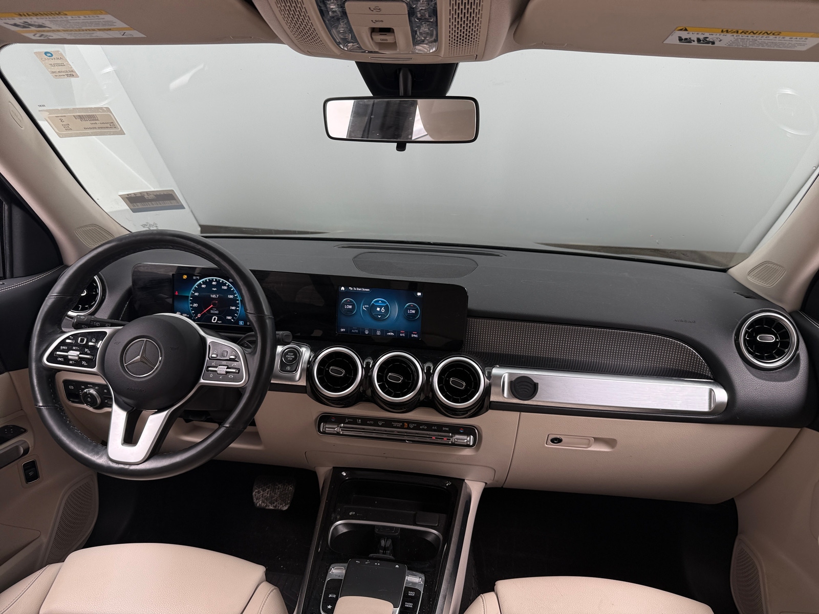 Thumbnail: 2020 Mercedes-Benz GLB - 2