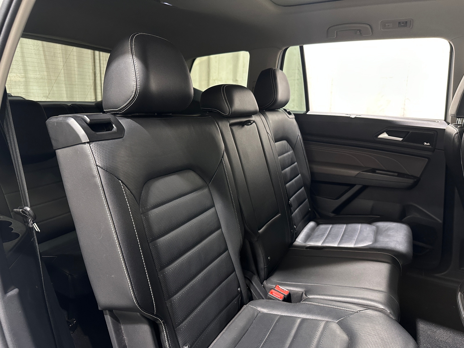 Thumbnail: 2022 Volkswagen Atlas - 5