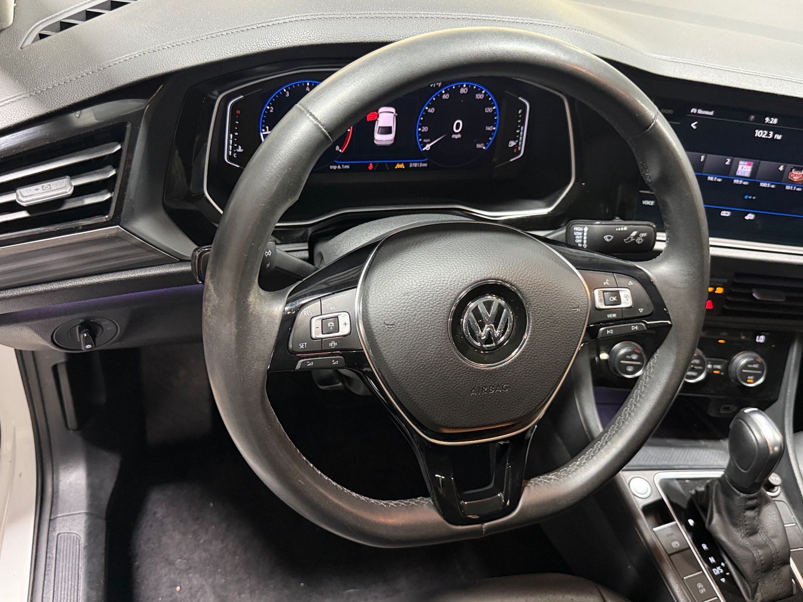 Thumbnail: 2020 Volkswagen Jetta - 4