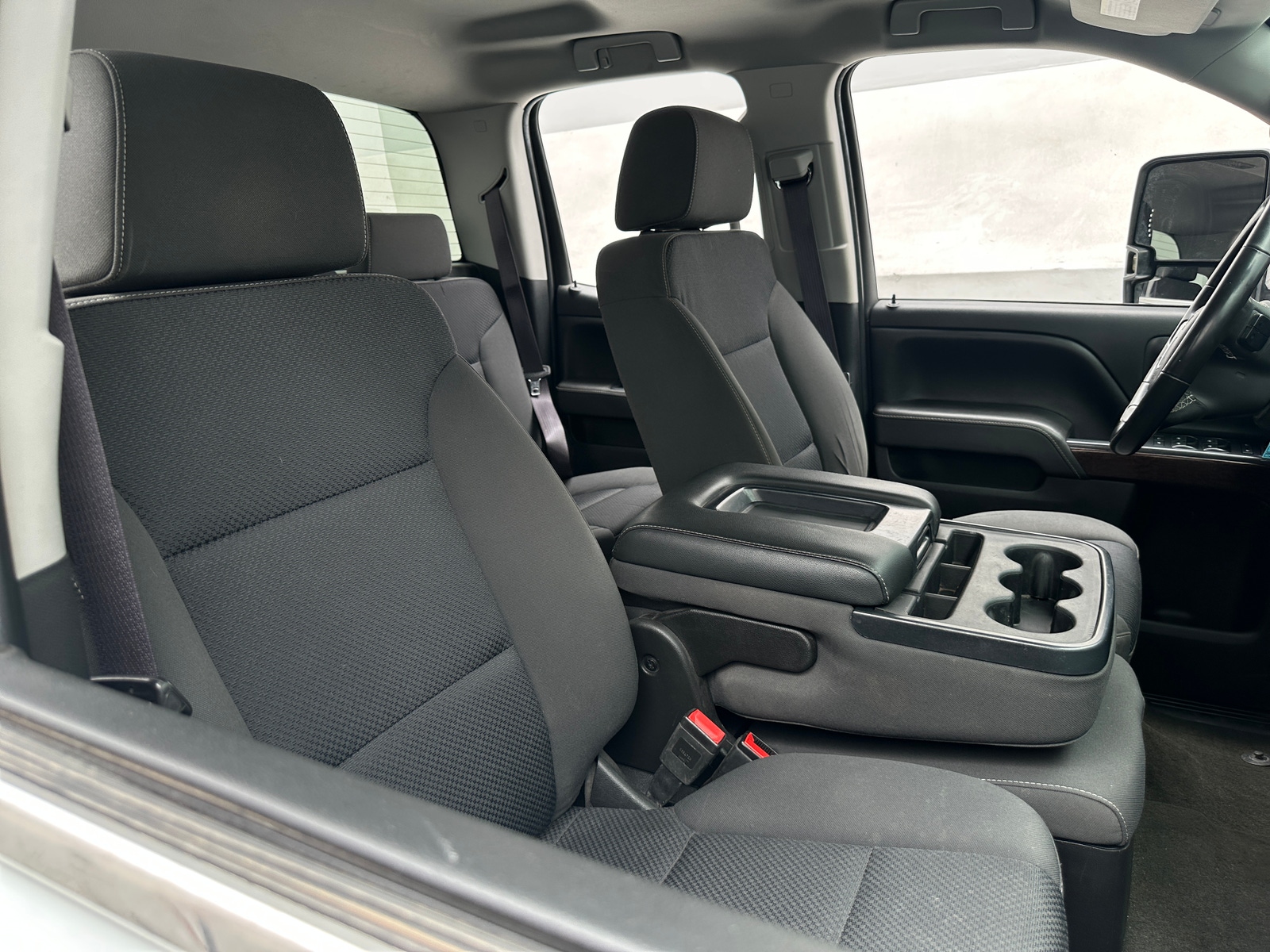 Thumbnail: 2017 GMC Sierra 2500 - 2