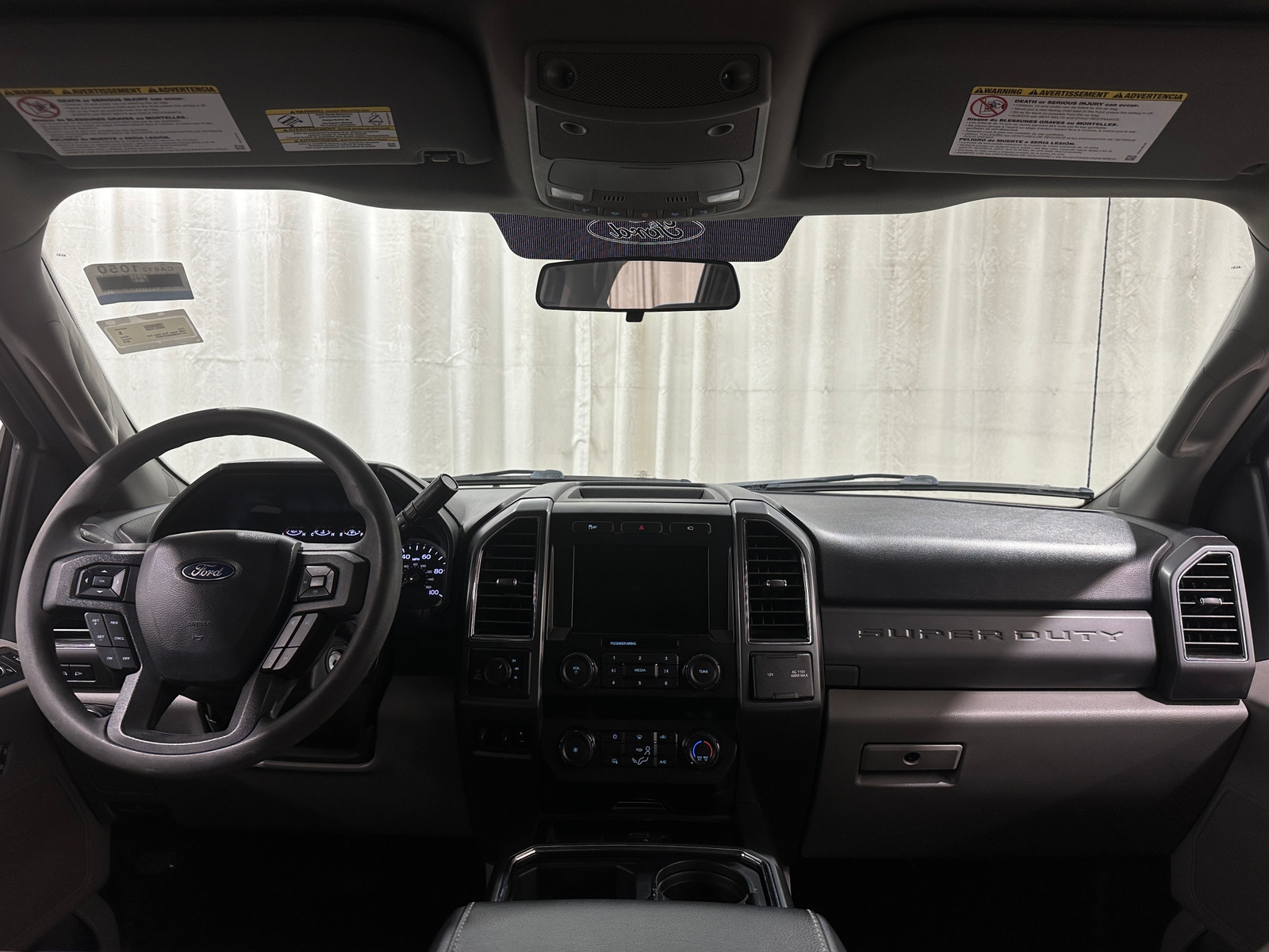 Thumbnail: 2019 Ford Econoline - 3